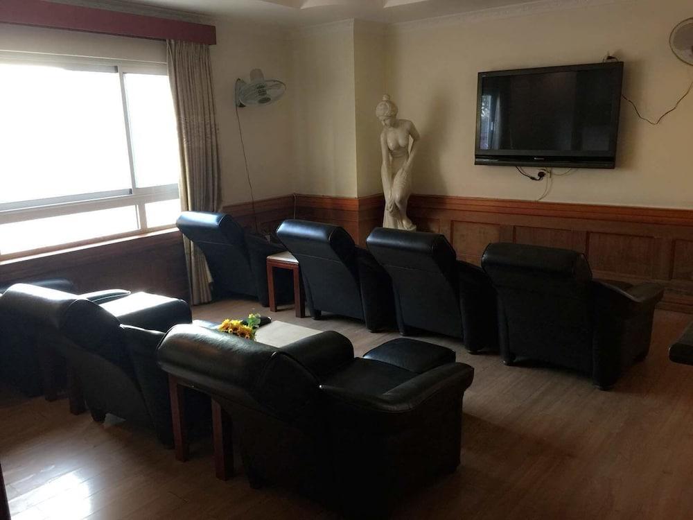 A25 Hotel - Bach Mai Ханой Екстер'єр фото